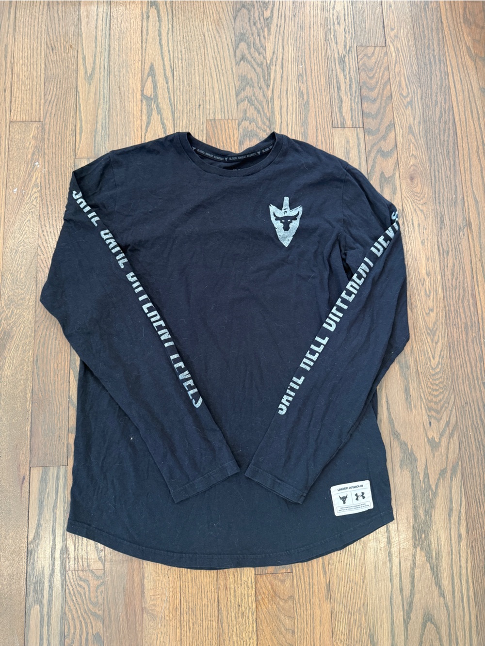 Under Armour Black Long Sleeve Shirt
